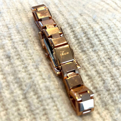 Seiko wired Analog Quartz Women