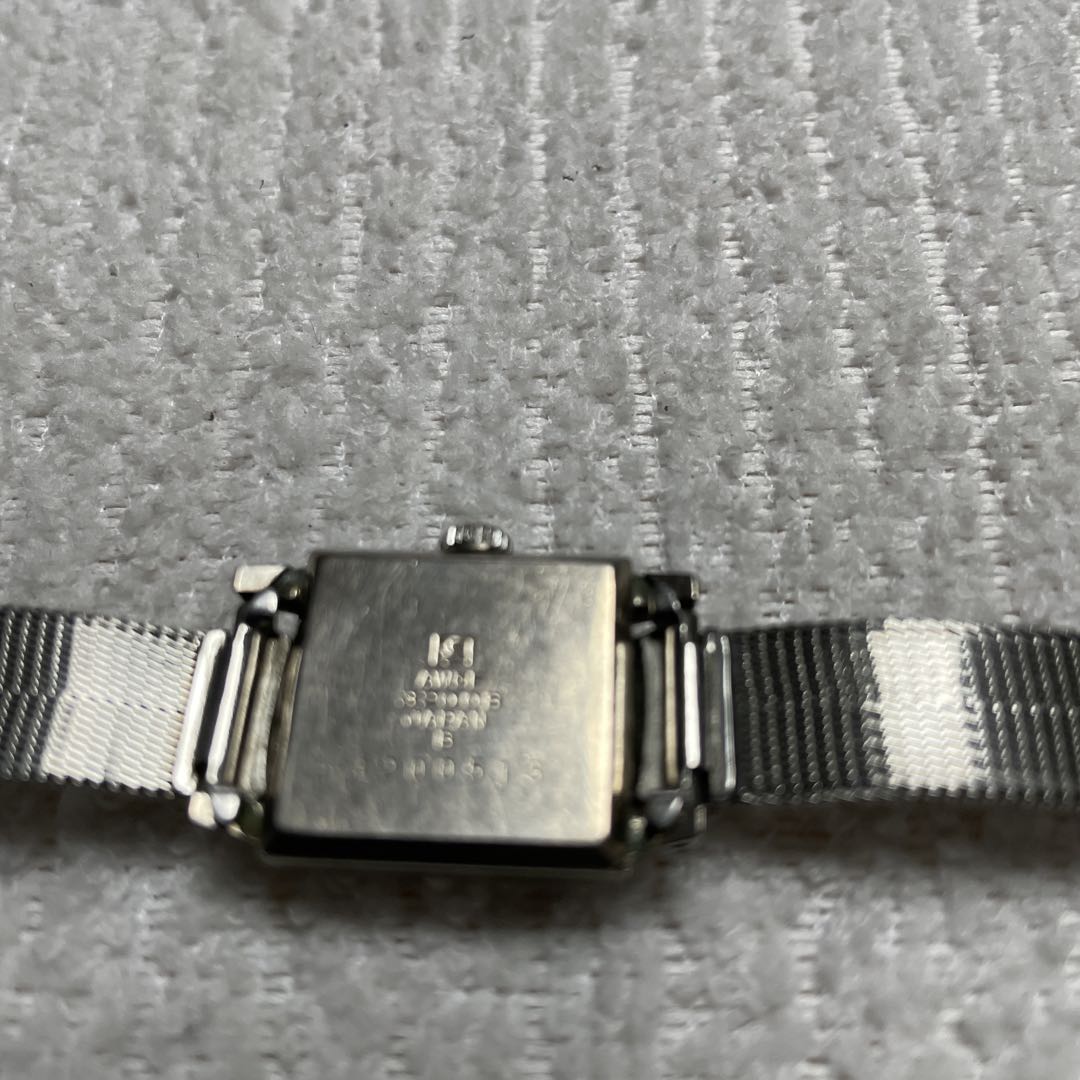 Seiko Special Birdie special Analog Mechanical (Manual) Women