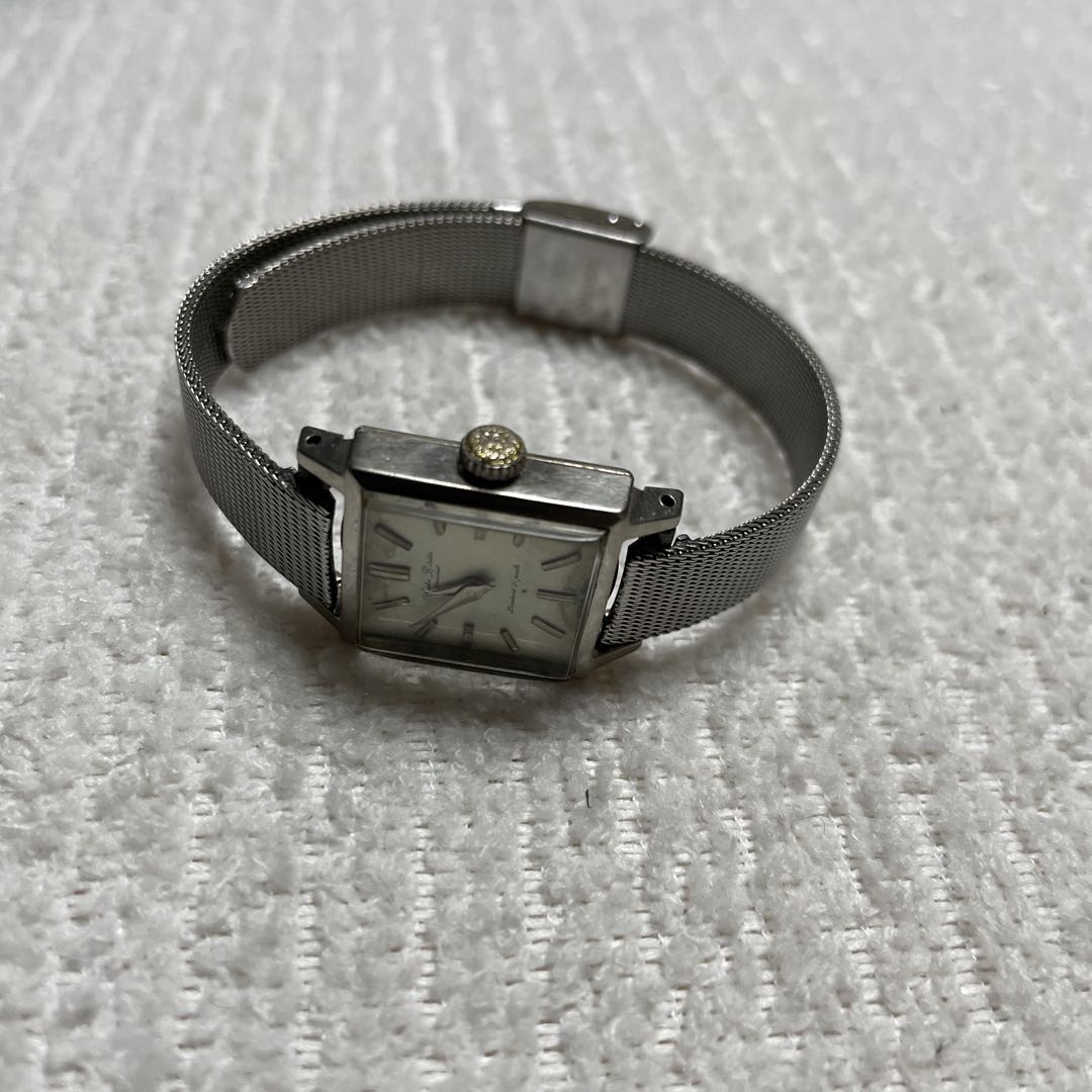 Seiko Special Birdie special Analog Mechanical (Manual) Women