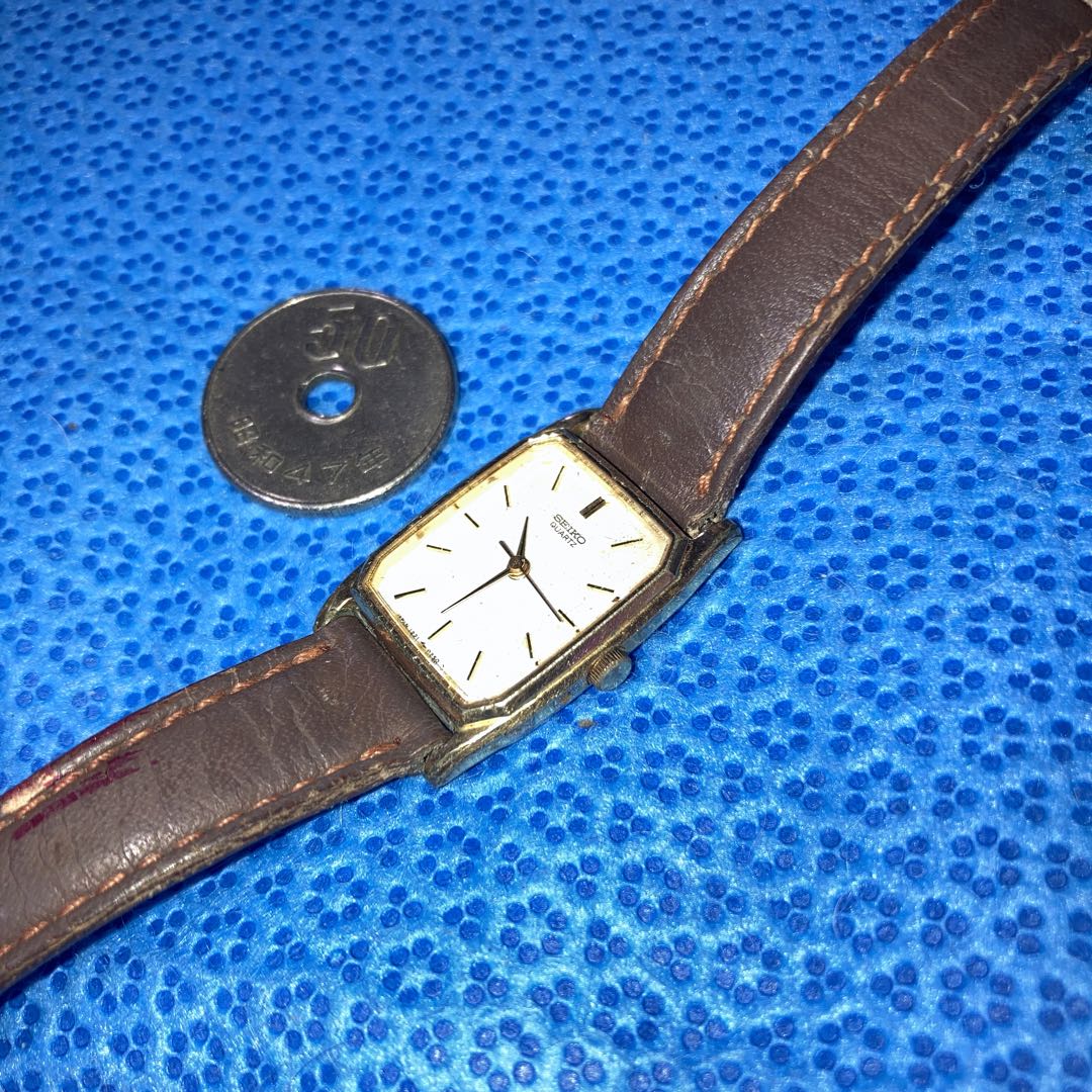 Seiko Analog Quartz Women Gold Square Running Thickness 3.5mm Women's Rare Item