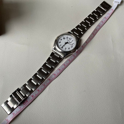 J-axis script CIRCUMFERENCE...23CM Analog Quartz Men Watch