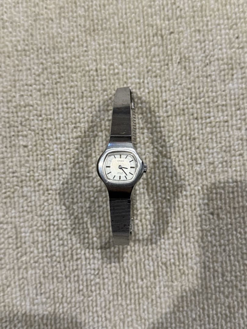 Citizen Special 4-673395 Analog Mechanical (Manual) Women