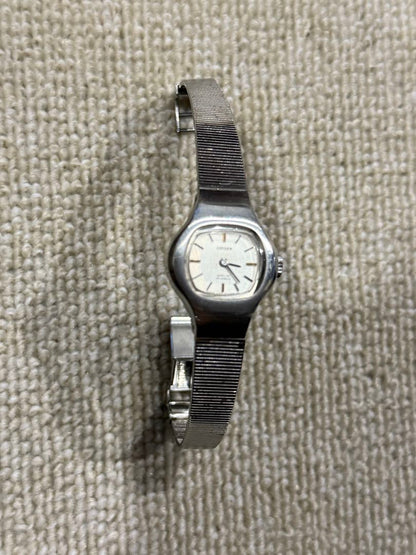 Citizen Special 4-673395 Analog Mechanical (Manual) Women