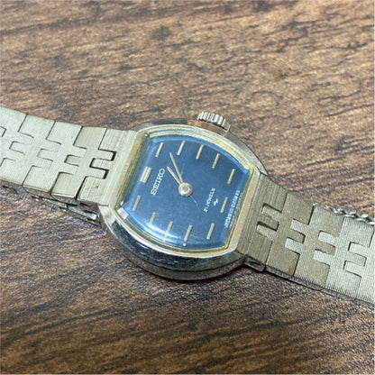 Seiko 10-2120 Analog Mechanical (Manual) Women