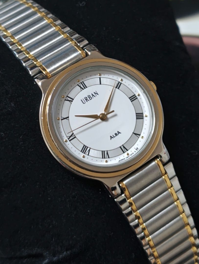 Seiko Roman URBAN V801-0430 Analog Quartz Men