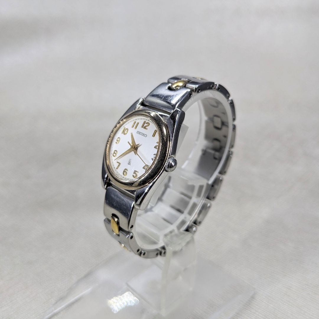 Seiko lk/lukia 4N21-0980 Analog Quartz Women