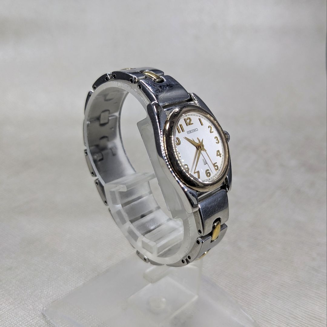 Seiko lk/lukia 4N21-0980 Analog Quartz Women