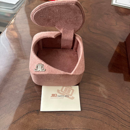 Jennifer Lopez Analog Quartz Women
