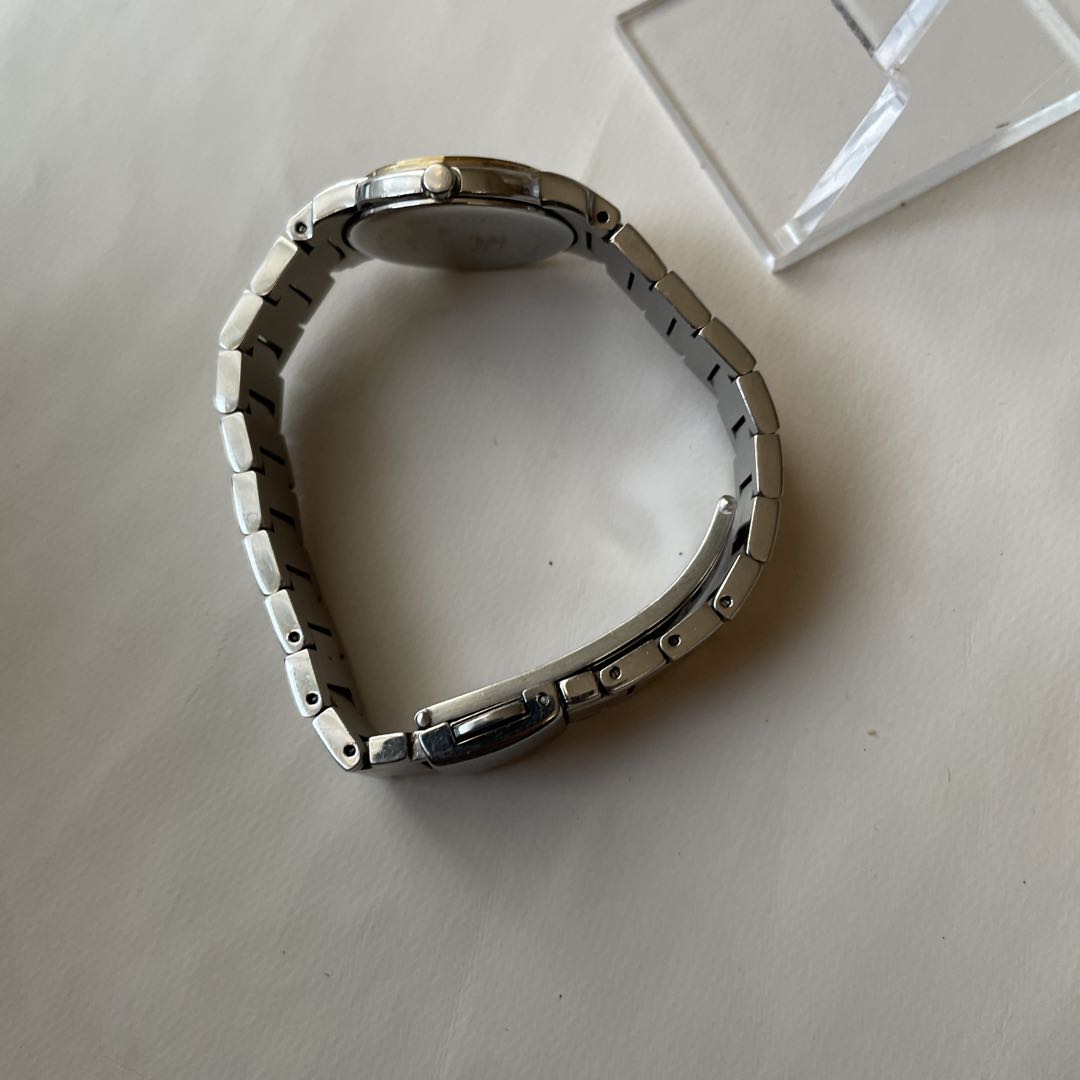 BURBERRY Analog Quartz Women Watch For Parts