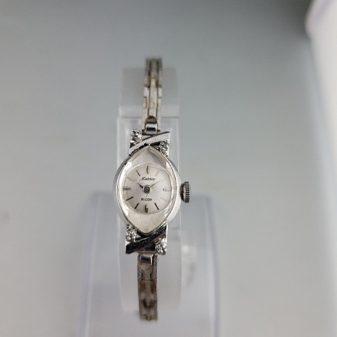 Ricoh D96103 Analog Mechanical (Manual) Women