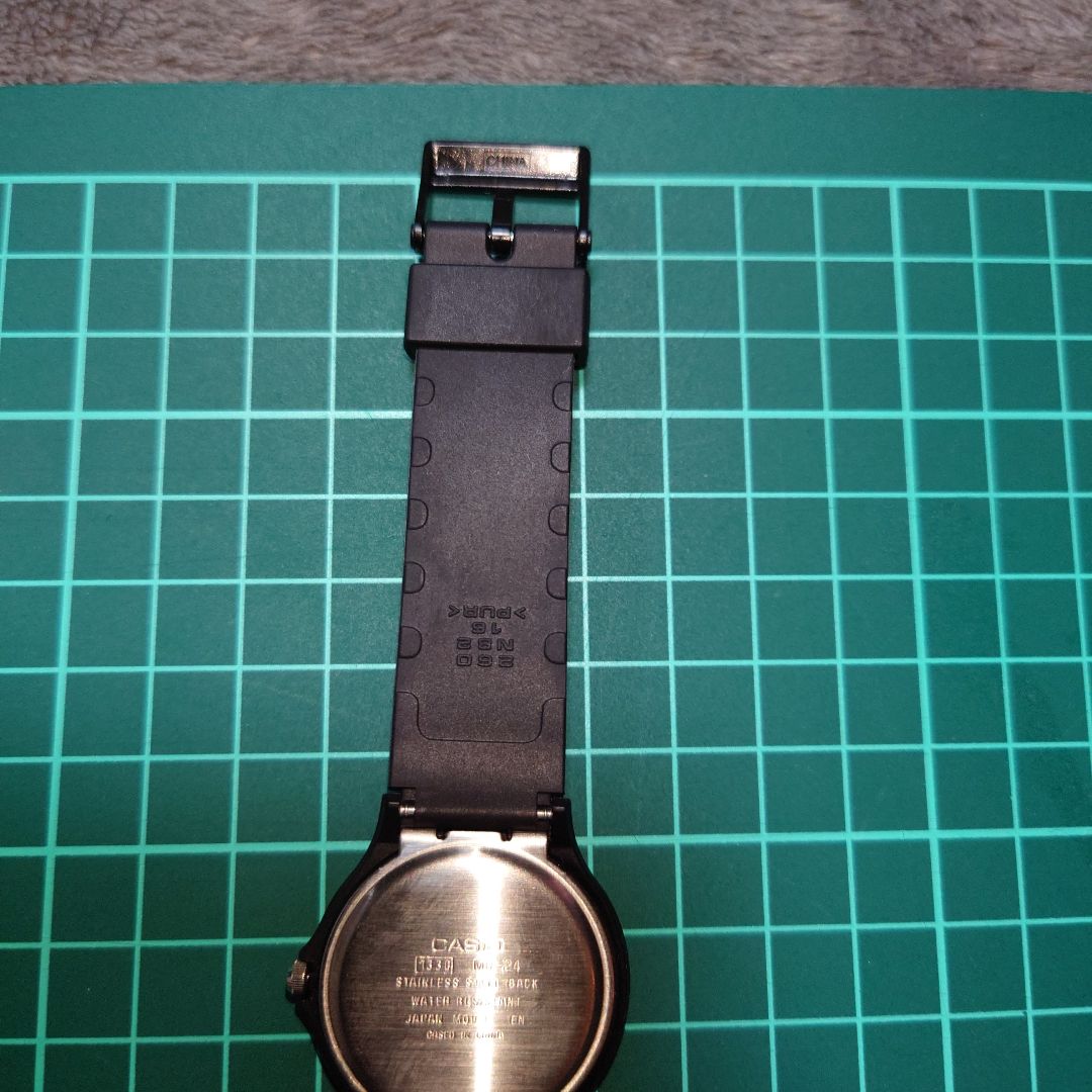 Casio MQ-24 Analog Quartz Men