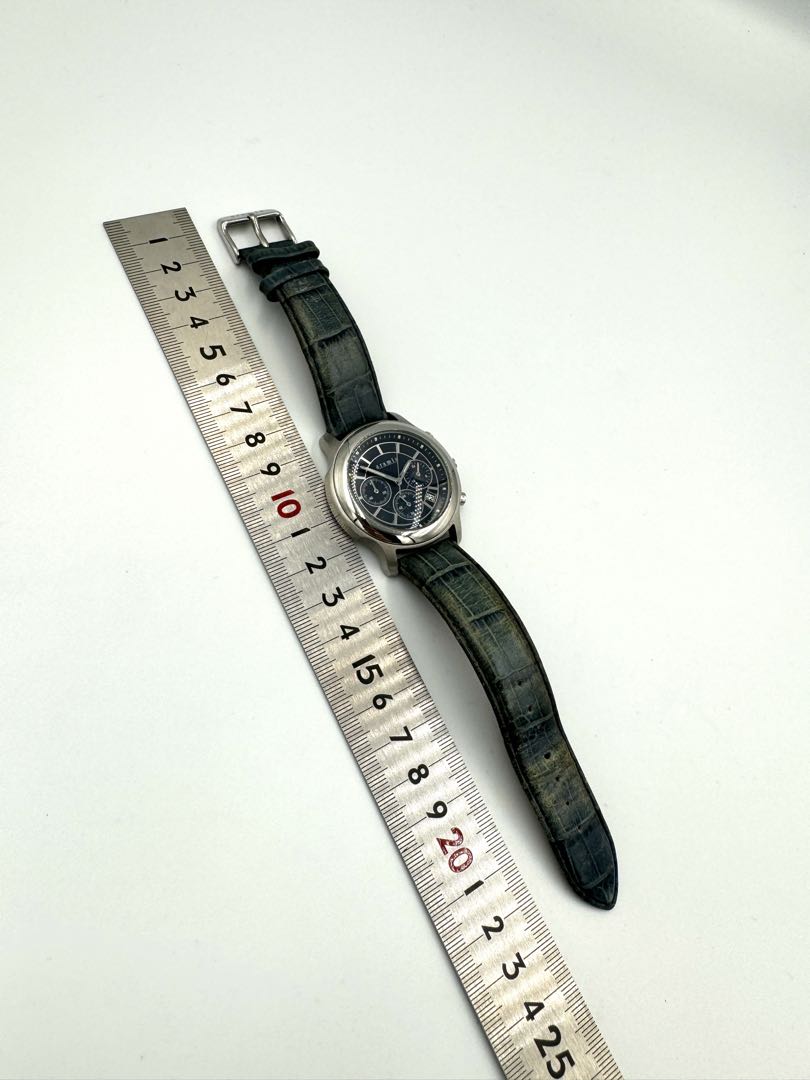 Aramis Analog Quartz Men Chronograph Watch