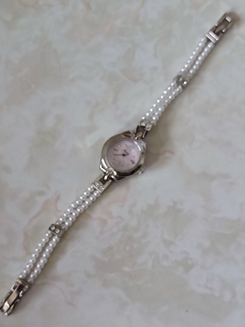 J-axis Analog Quartz Women