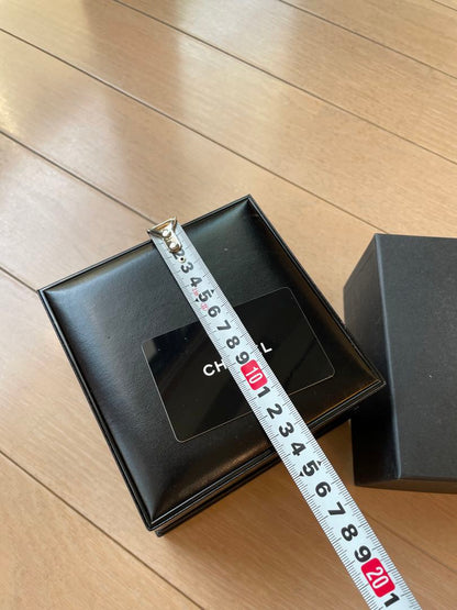 Chanel Analog Quartz Women
