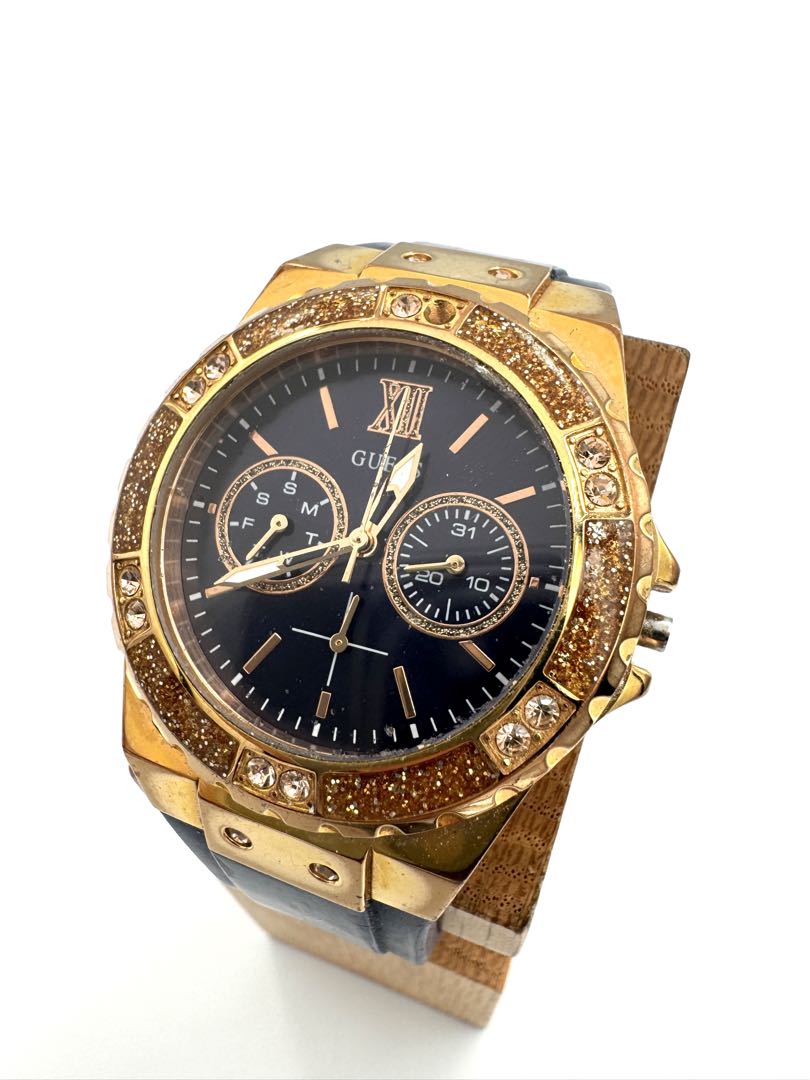 Guess Analog Quartz Men Chronograph Watch For Parts