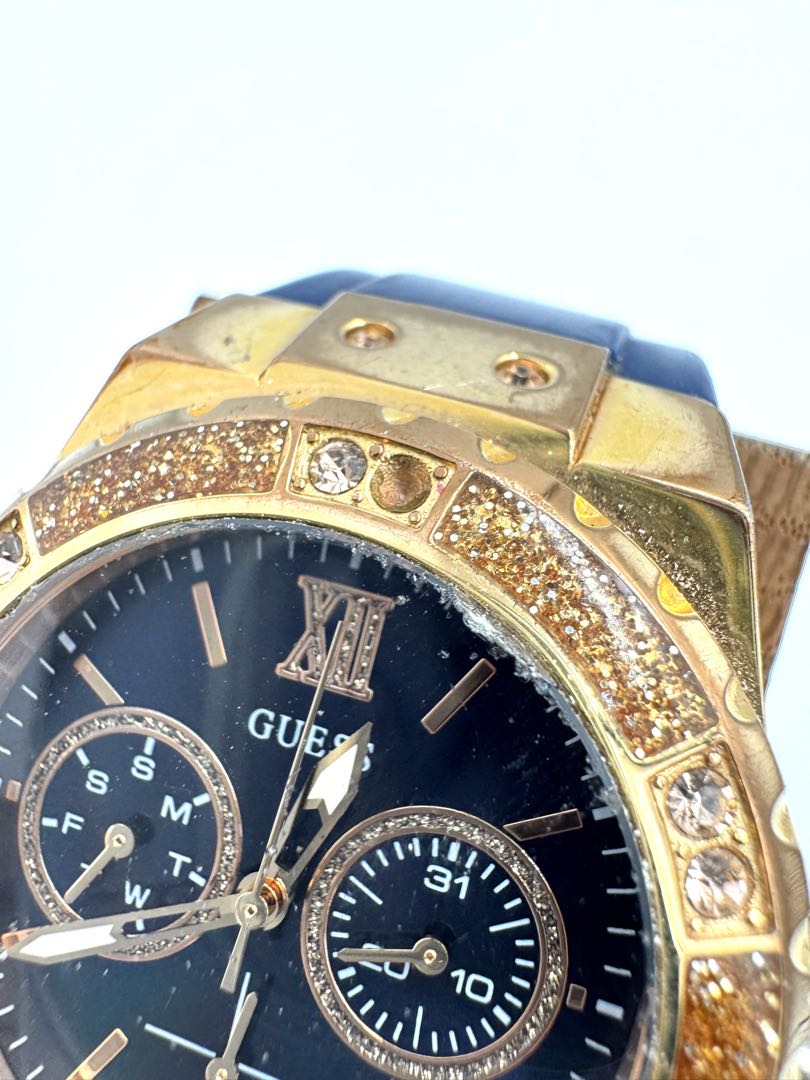 Guess Analog Quartz Men Chronograph Watch For Parts