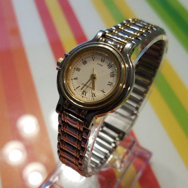 Louis Fellow Analog Quartz Women