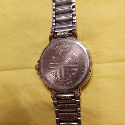 Louis Fellow Analog Quartz Women