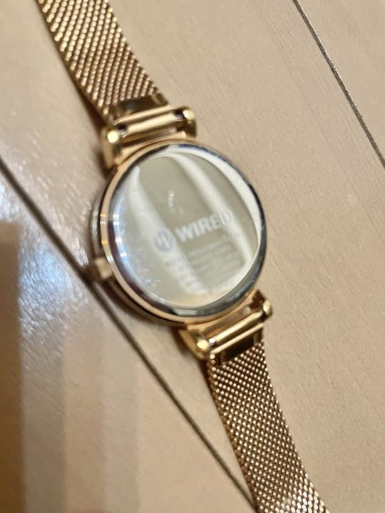 Seiko wired Analog Quartz Women