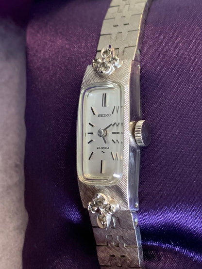 Seiko Analog Mechanical (Manual) Women