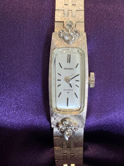 Seiko Analog Mechanical (Manual) Women