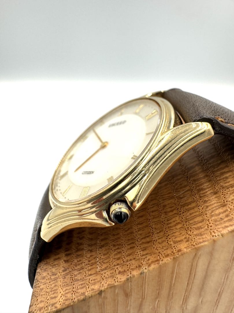 Citizen Exceed 0321-C30461 Analog Quartz (Battery) Unisex Adults Vintage Gold Plated Junk Loose Hands Watch