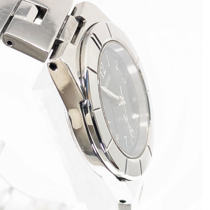 Seiko lk/lukia Analog Quartz Women Lukia Battery Replaced Working Item