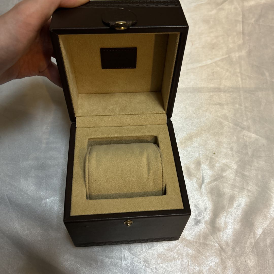Men Louis Vuitton Watch Empty Box