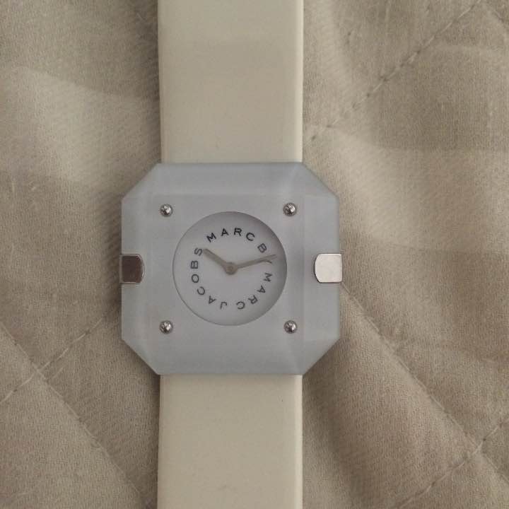 Marc by Jacobs Analog Quartz Women