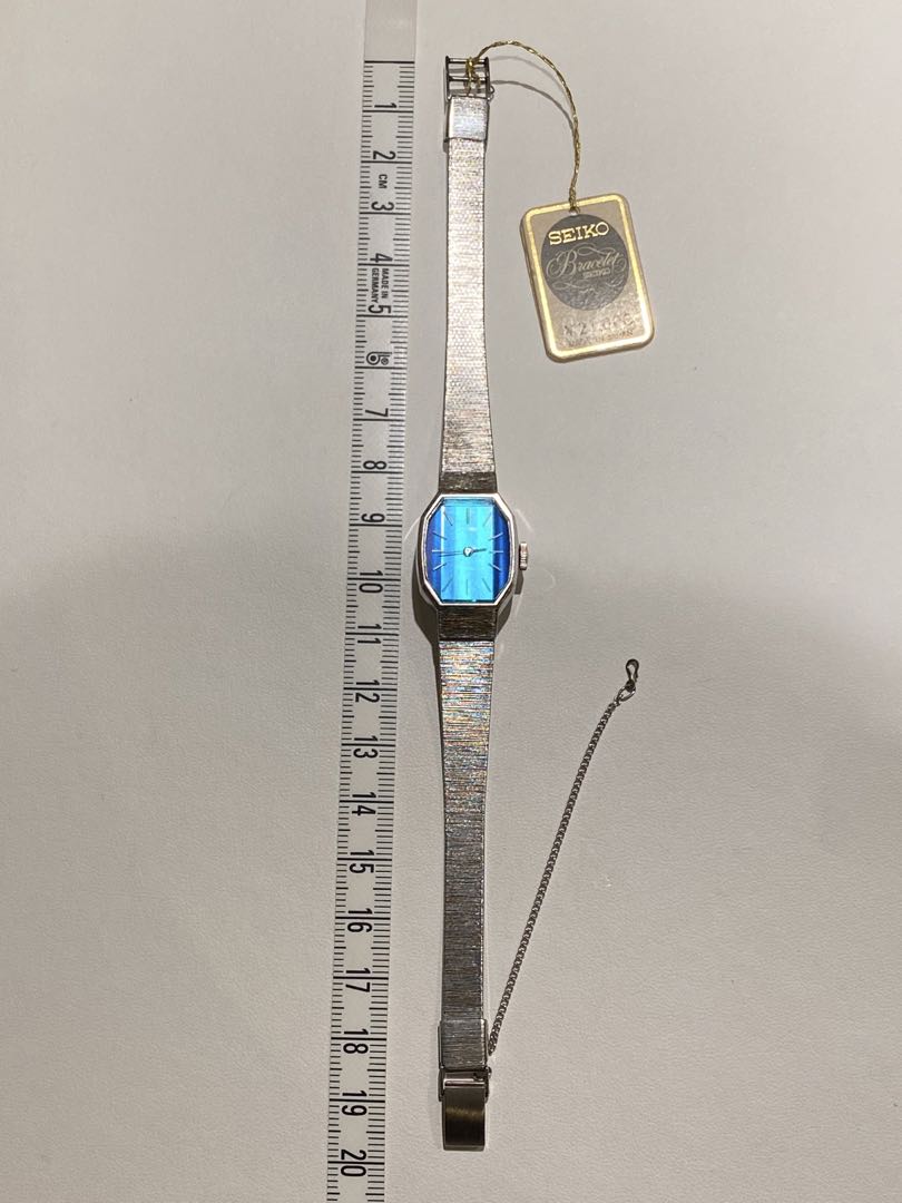 Seiko 11-3770 Analog Mechanical (Manual) Women