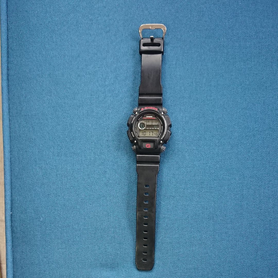 G-Shock DW-9052 Digital Quartz Men