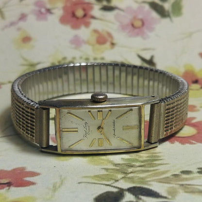 Orient Fist Lady STLADY50 Analog Mechanical (Manual) Women