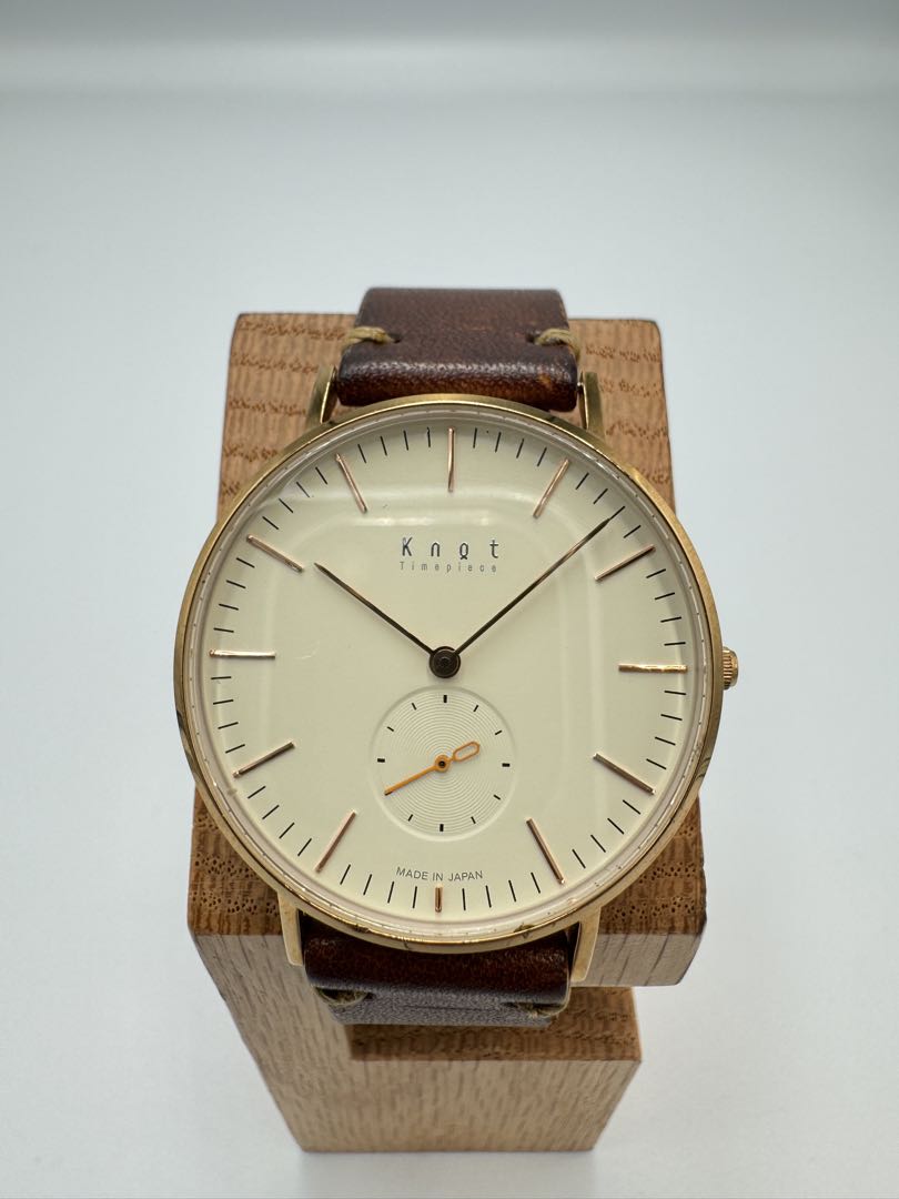 Knot Analog Quartz Women Watch