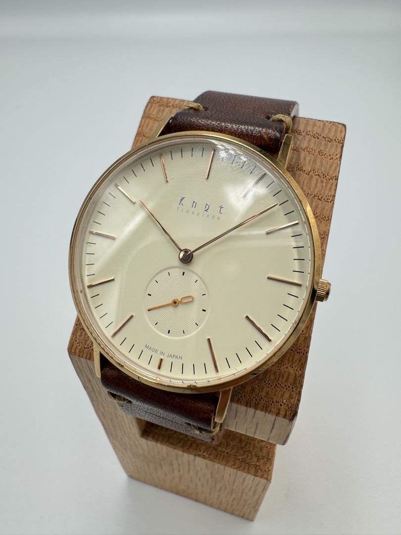 Knot Analog Quartz Women Watch