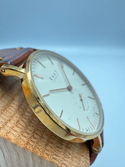 Knot Analog Quartz Women Watch