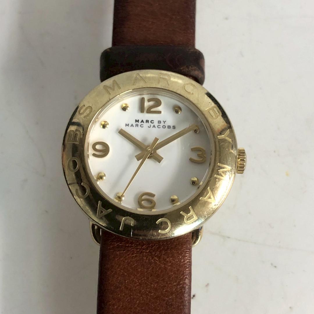 Analog Quartz Women