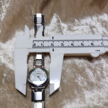 Seiko wired Analog Quartz Women