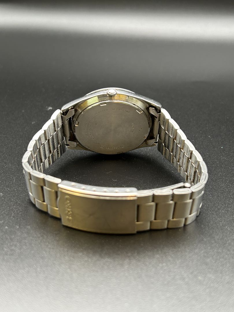 Seiko 7N43-8A60 Analog Quartz Men