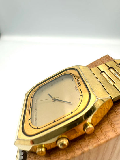Pulsar Analog Quartz Men Watch For Parts