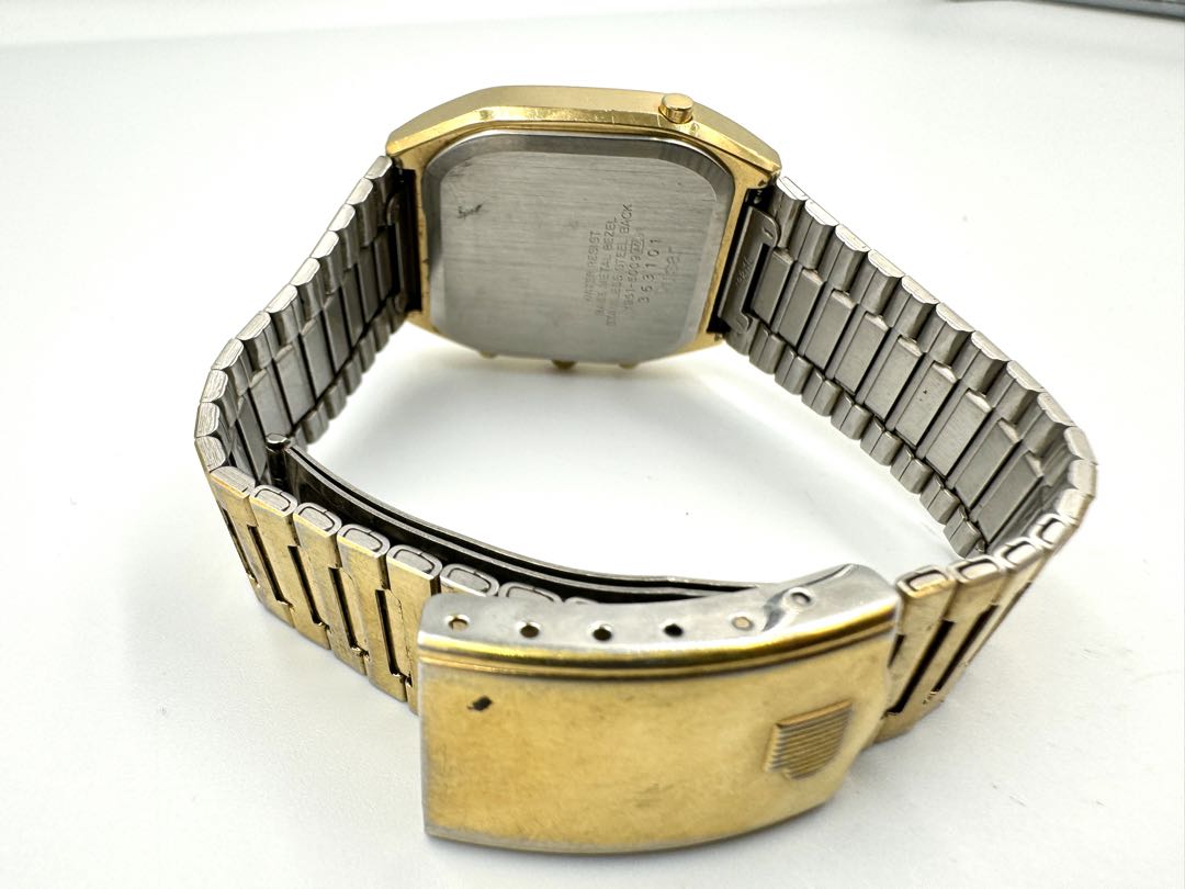 Pulsar Analog Quartz Men Watch For Parts