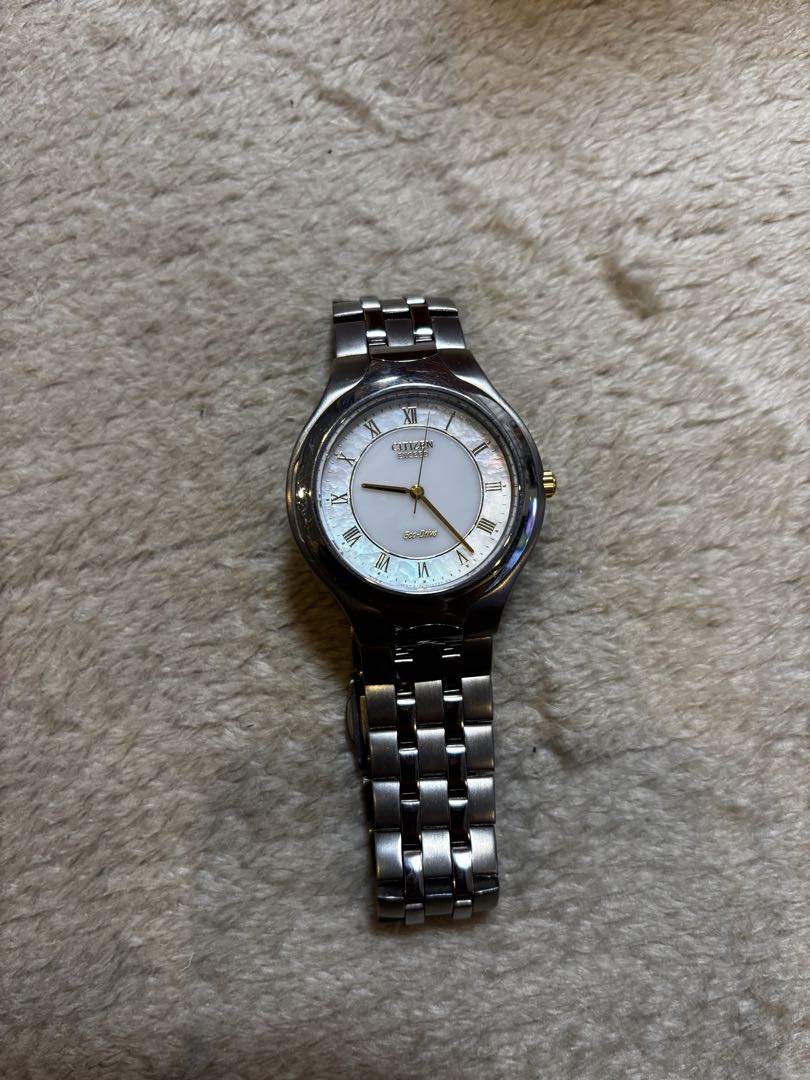 Citizen Exceed Analog Solar Women
