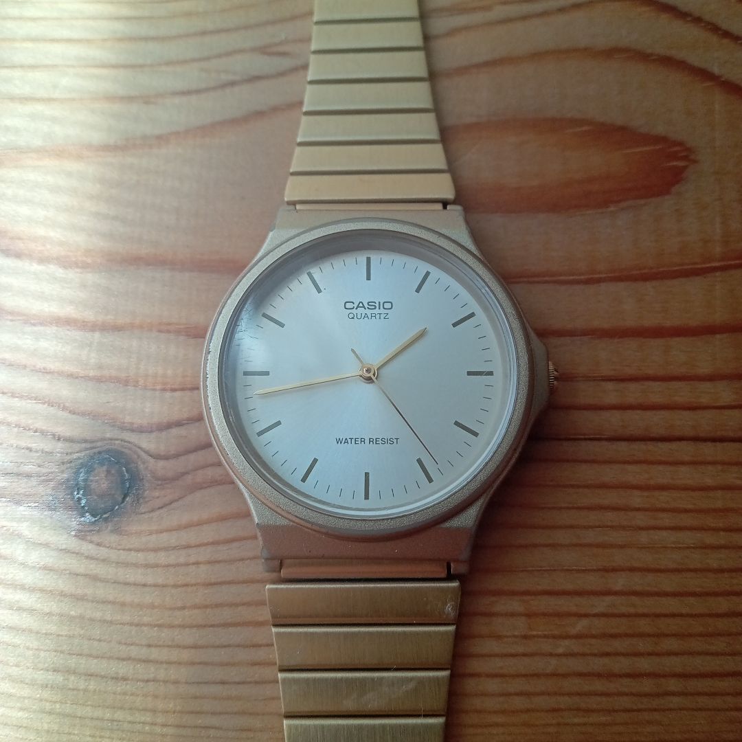Casio MQ-24 Analog Quartz Women