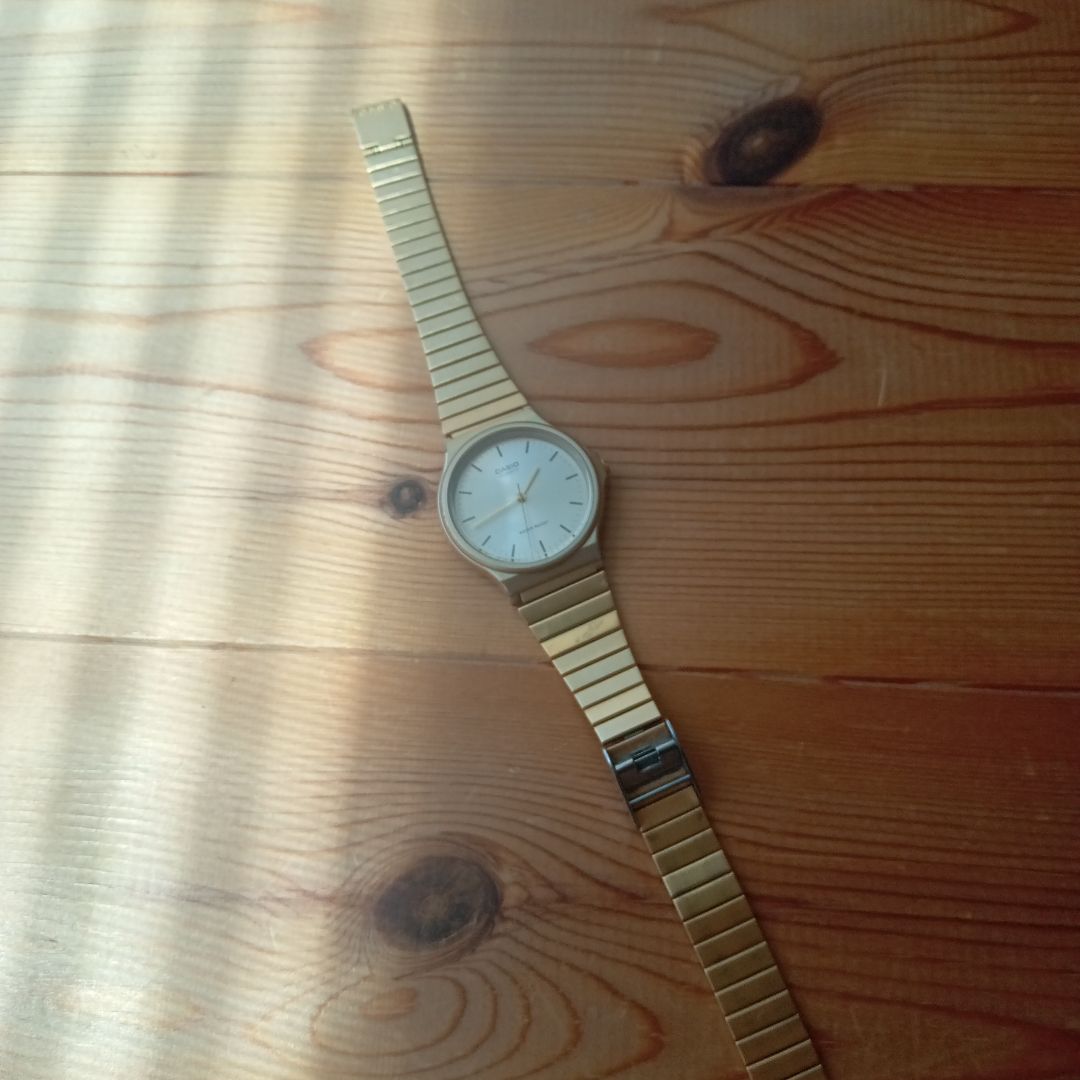 Casio MQ-24 Analog Quartz Women