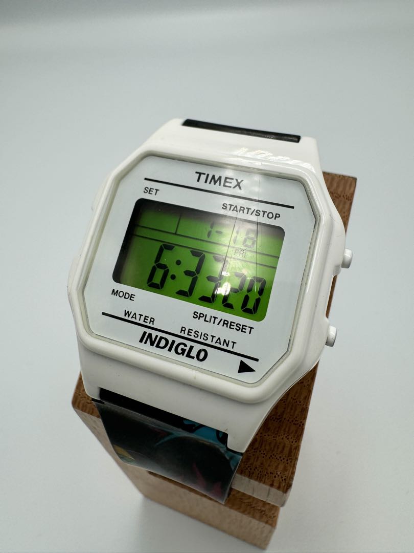 TIMEX Digital Watch