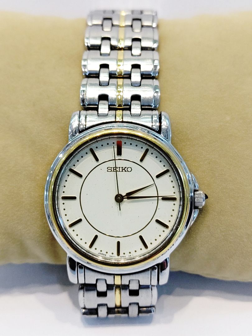 Seiko Analog Quartz Men