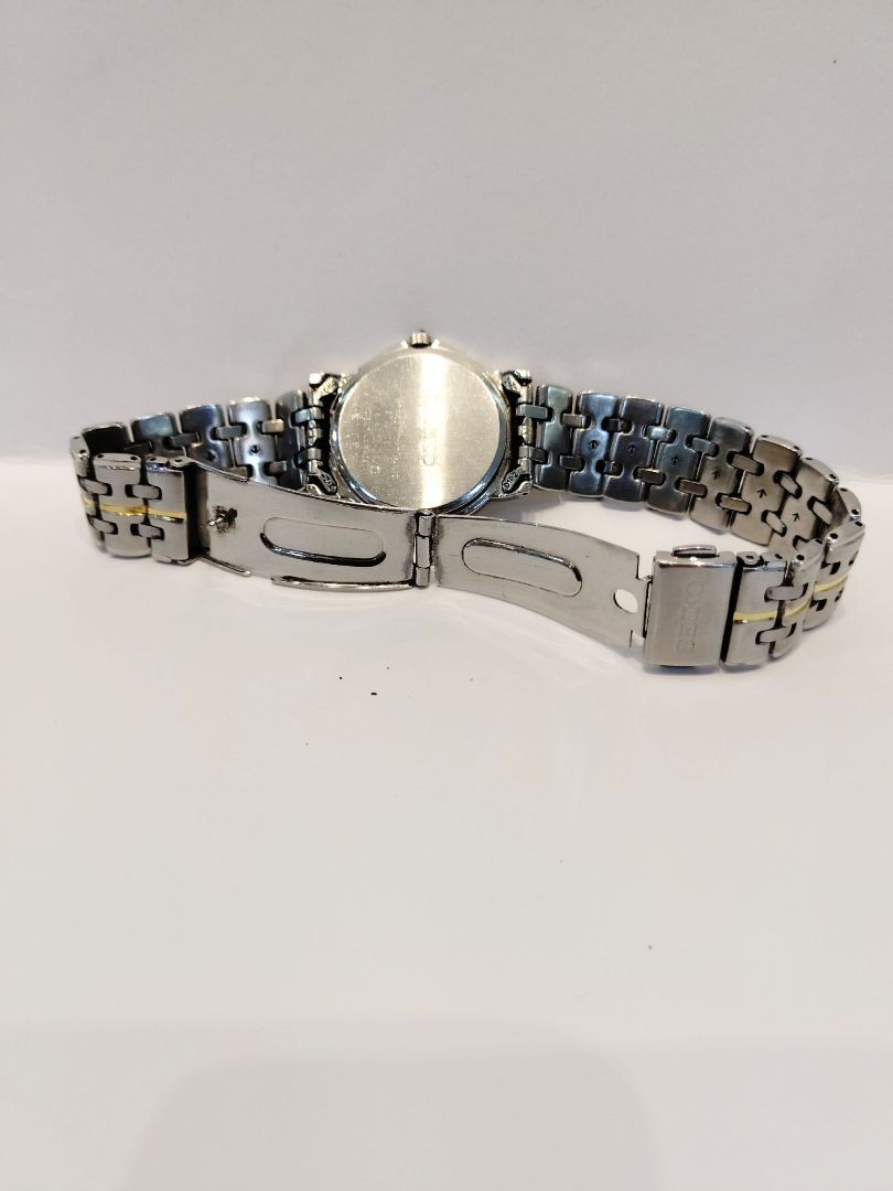 Seiko Analog Quartz Men
