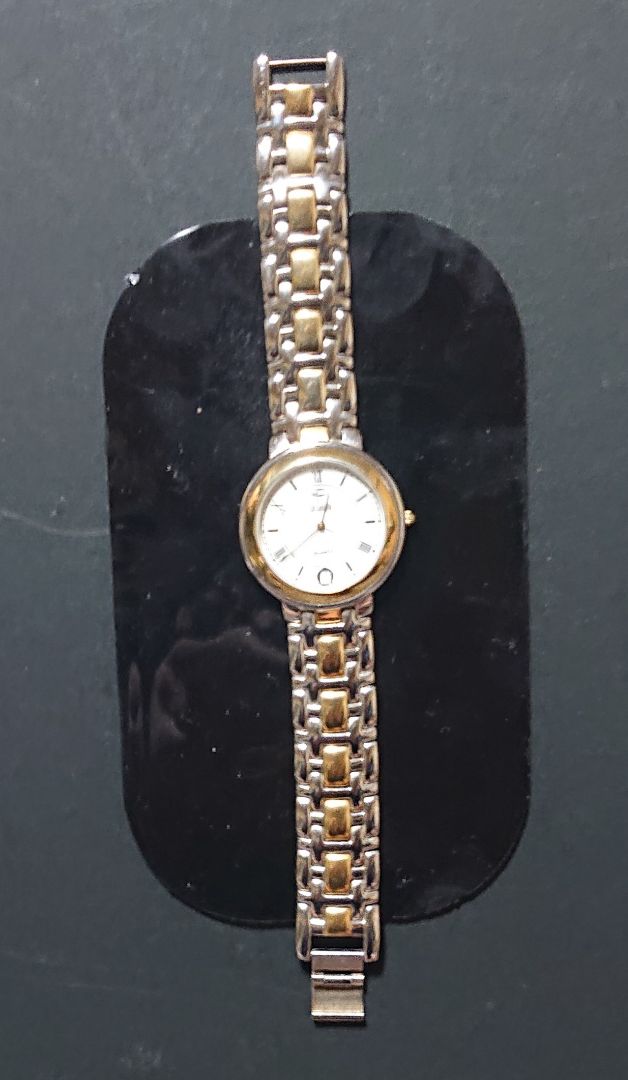 Lui Charon Analog Quartz Men