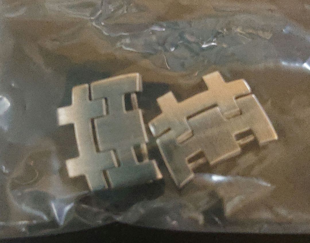 Lui Charon Analog Quartz Men