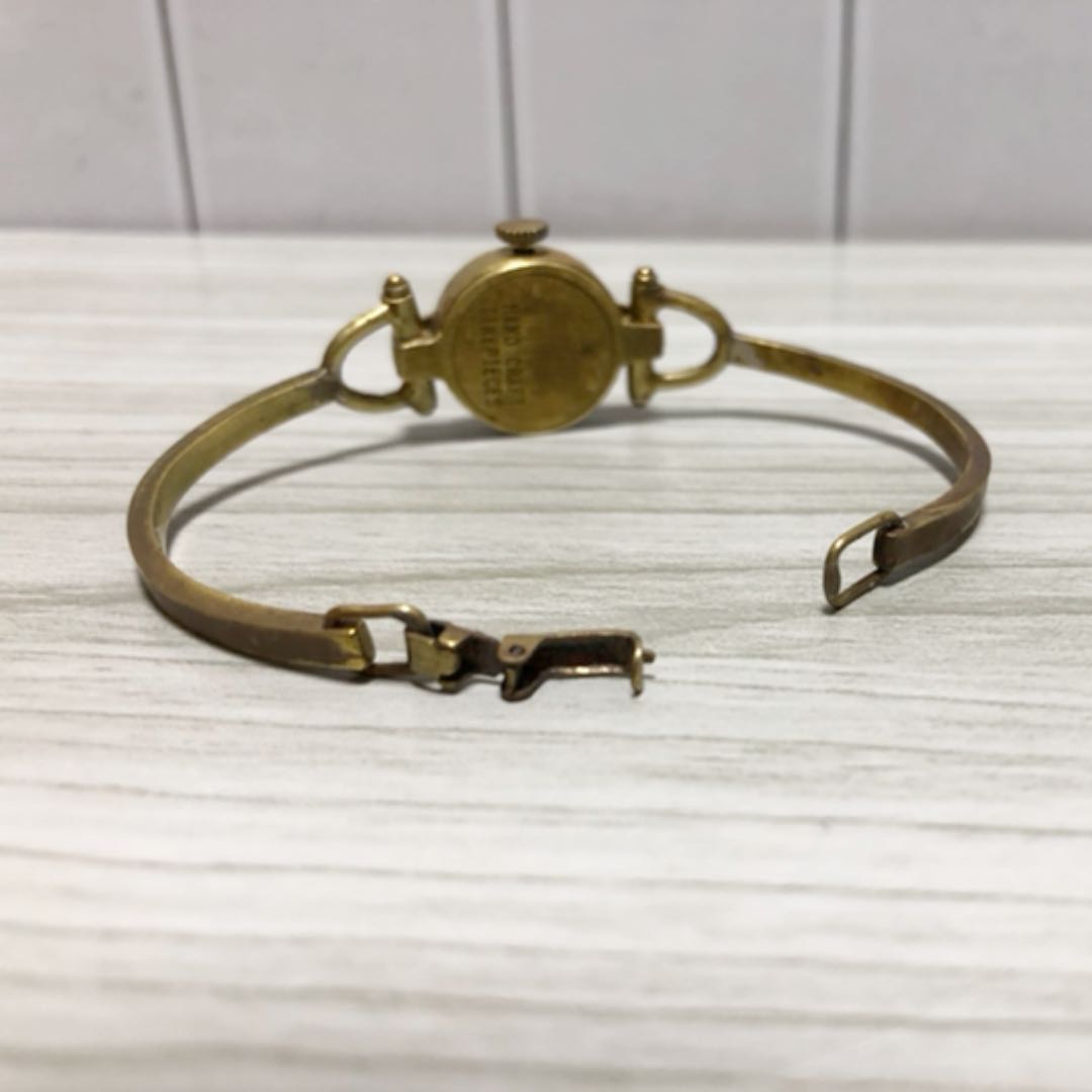 Bulle De Savon Analog Quartz Women