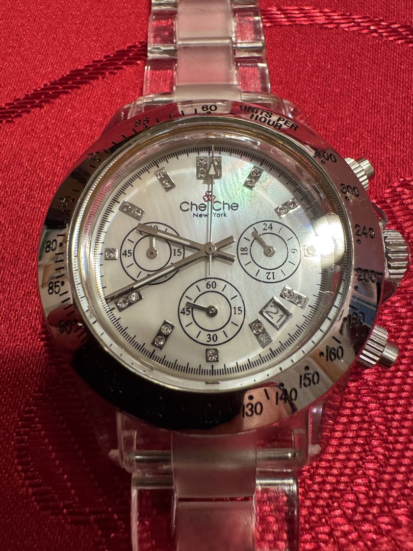 Che New York Analog Quartz Women